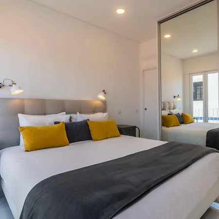 בית נופש Casa Da Porta Da - 3 Bedroom Castle House